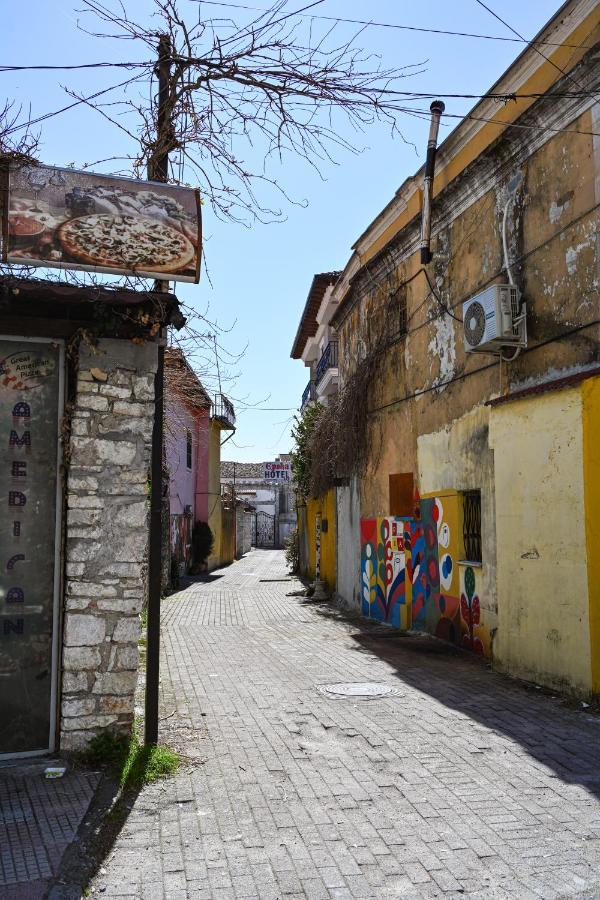 Hotel Epoka Shkodër Esterno foto