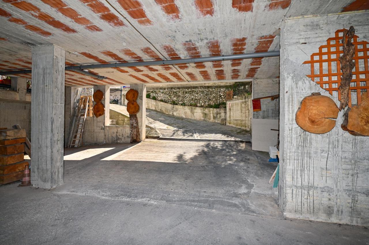 Hotel Epoka Shkodër Esterno foto