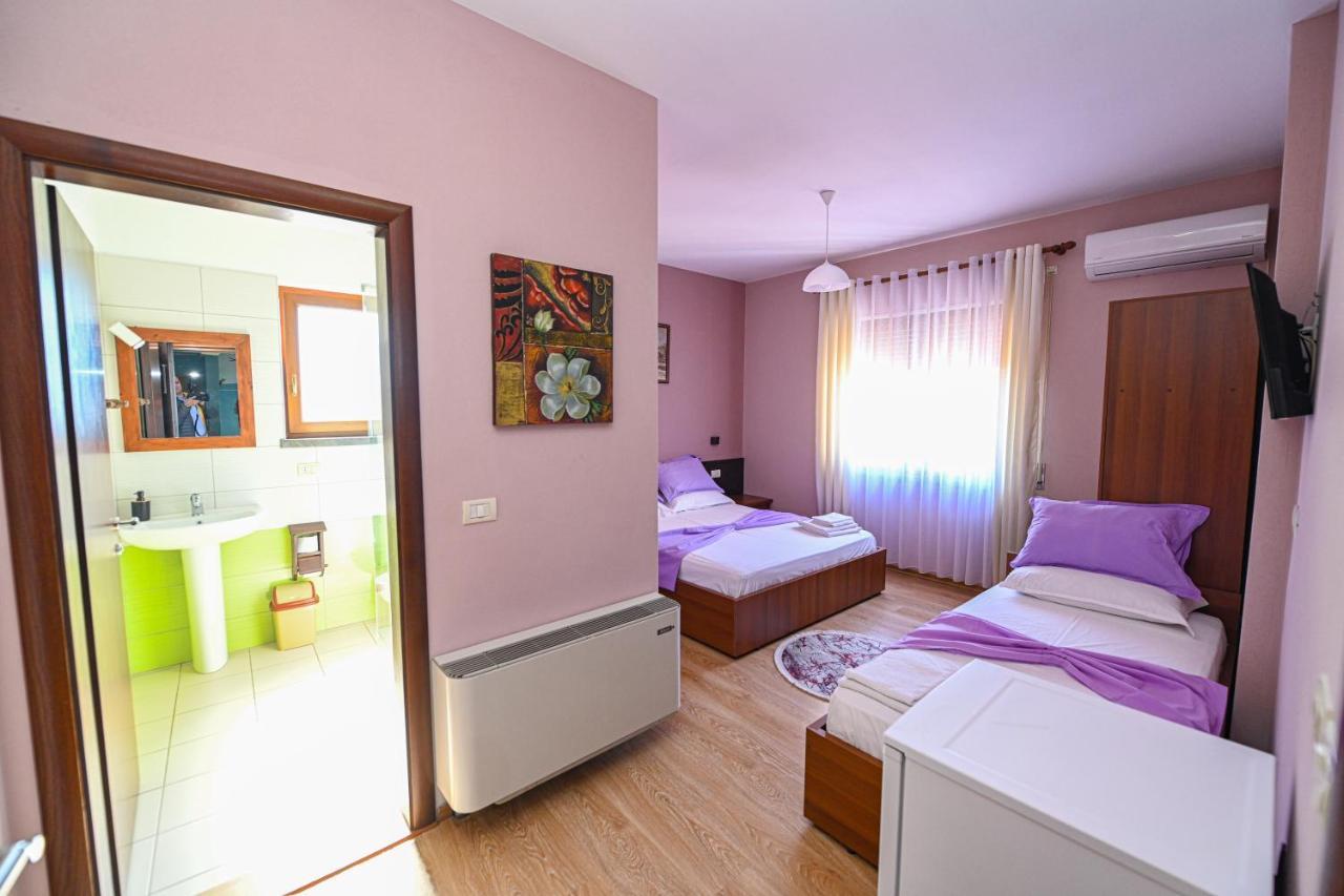 Hotel Epoka Shkodër Esterno foto