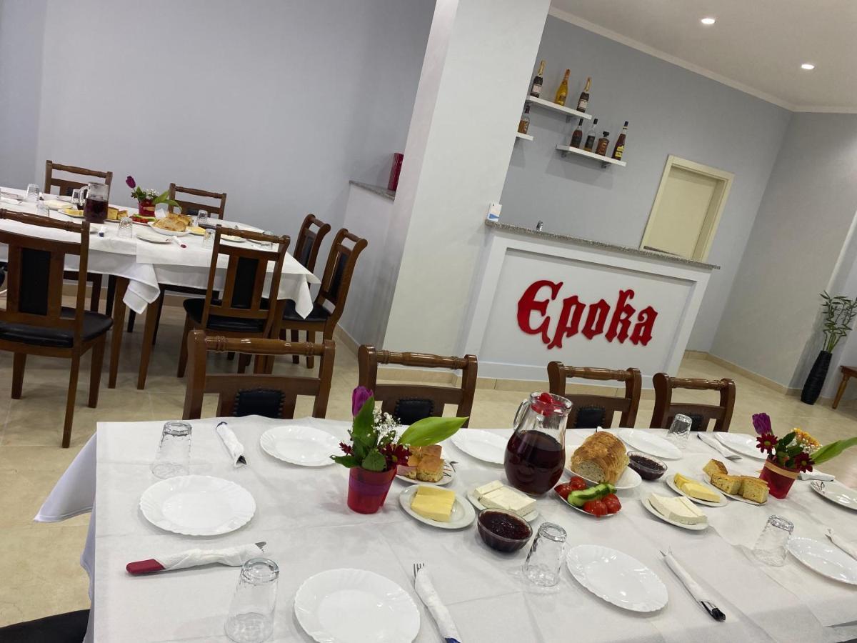 Hotel Epoka Shkodër Esterno foto
