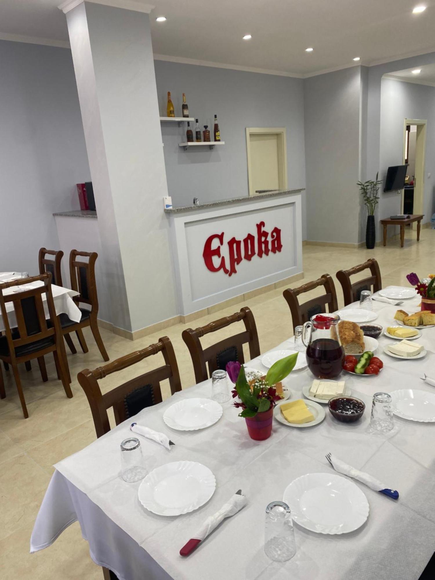 Hotel Epoka Shkodër Esterno foto